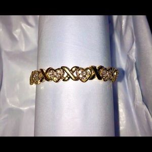SOLD Heart shaped Gold plated bracelet